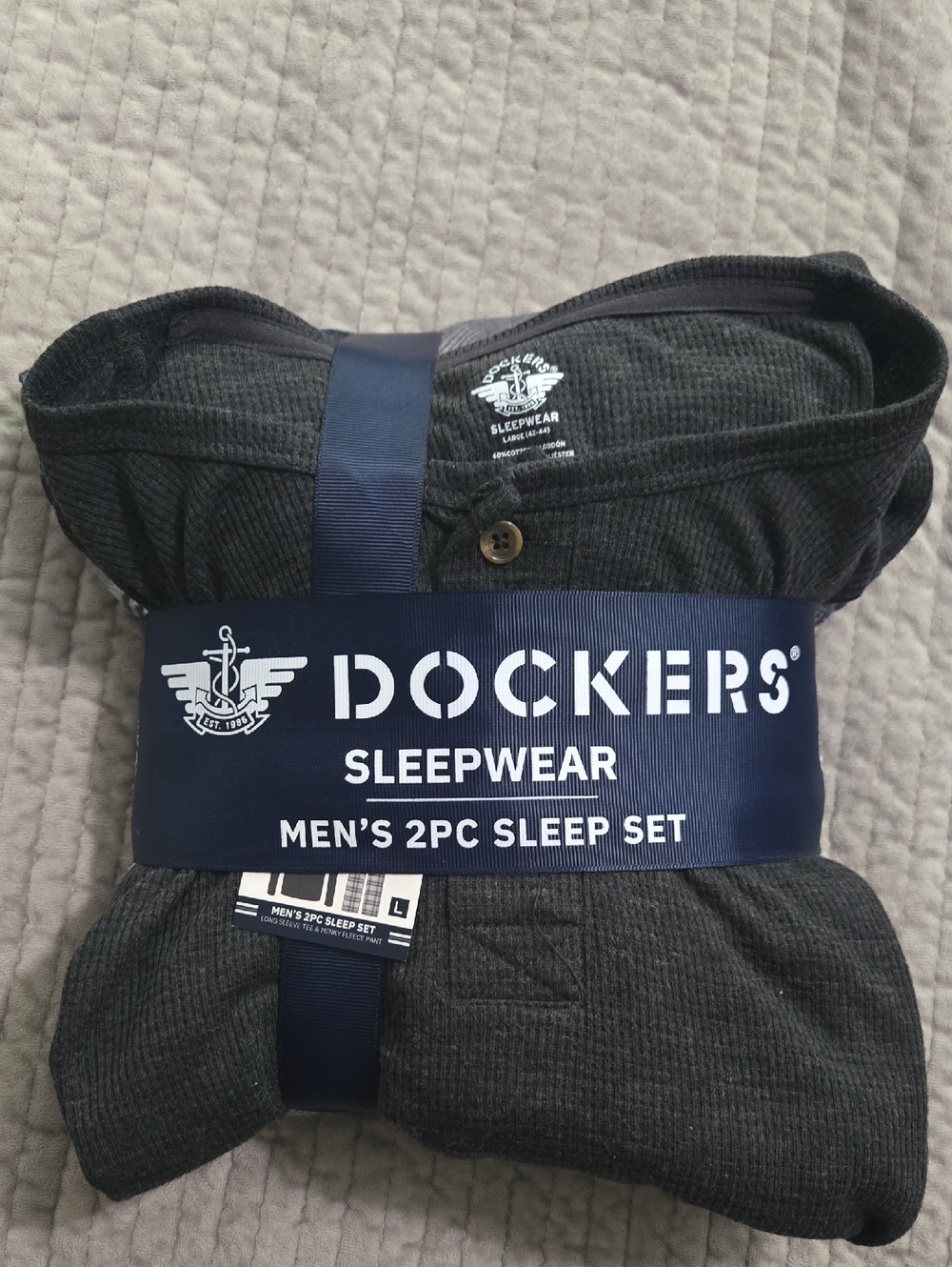 Dockers Men’s Charcoal Grey 2-Pc Sleepwear Set